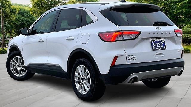 2022 Ford Escape Hybrid SE