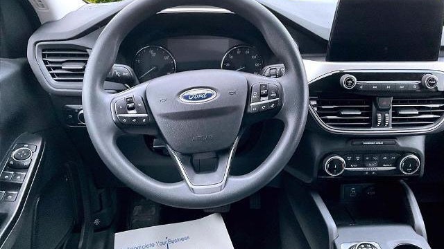 2022 Ford Escape Hybrid SE