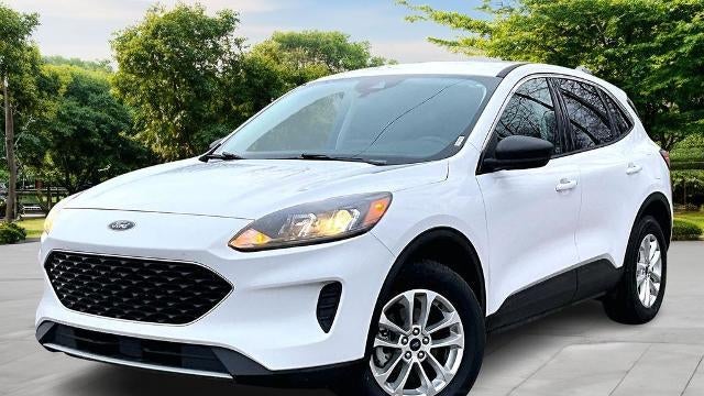 2022 Ford Escape Hybrid SE