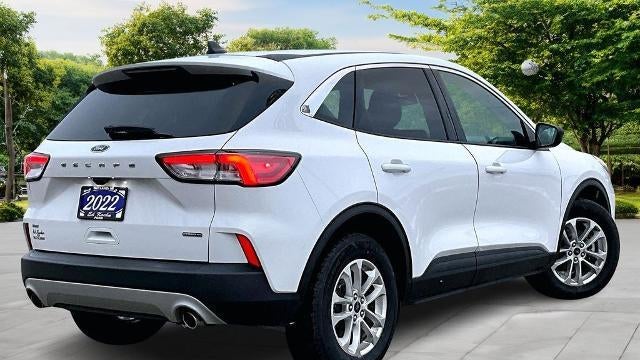 2022 Ford Escape Hybrid SE
