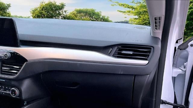 2022 Ford Escape Hybrid SE