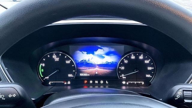 2022 Ford Escape Hybrid SE