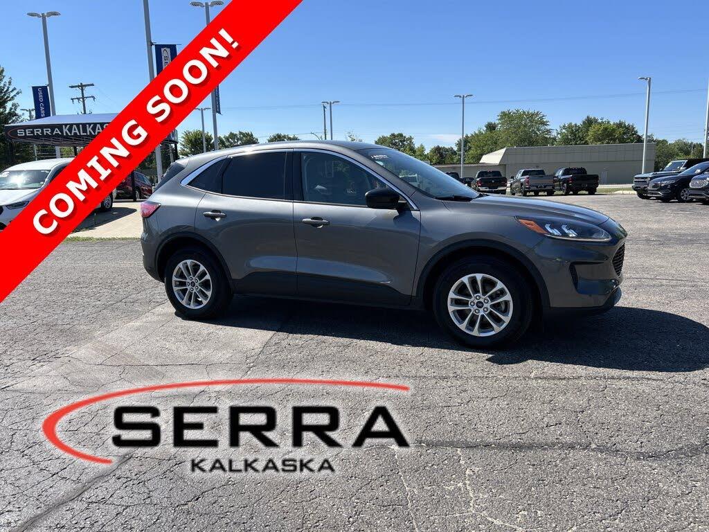 2022 Ford Escape - $19,200