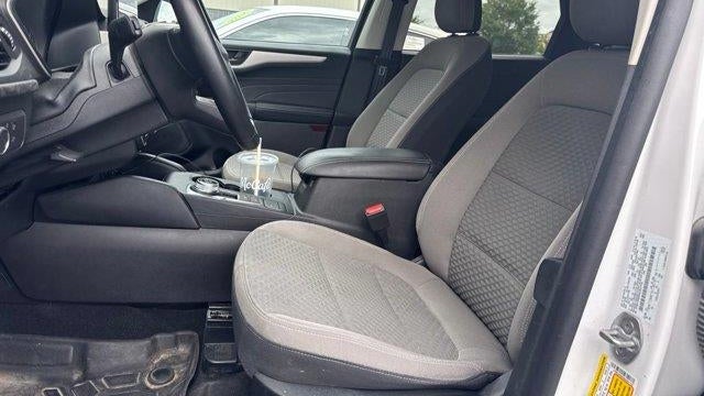 2022 Ford Escape Hybrid SE