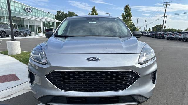 2022 Ford Escape Hybrid SE