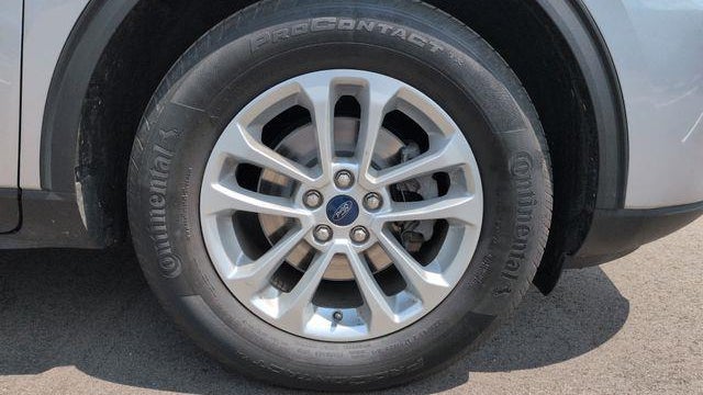 2022 Ford Escape Hybrid SE