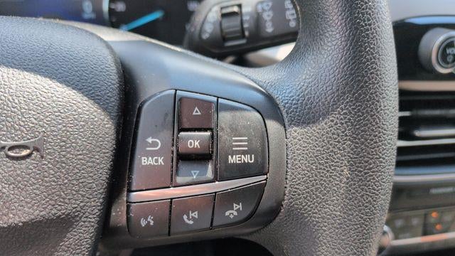 2022 Ford Escape Hybrid SE