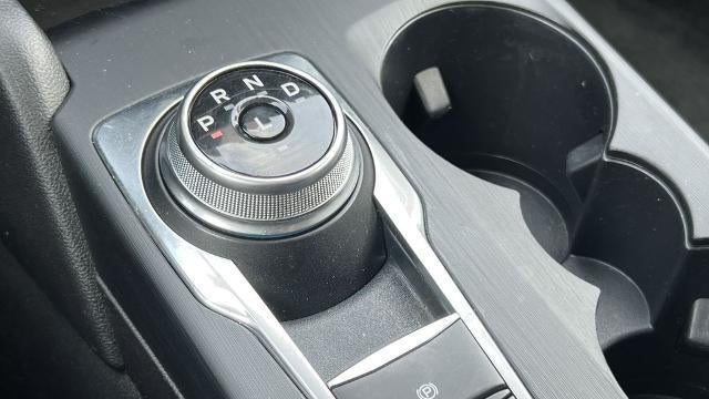 2022 Ford Escape Hybrid SE