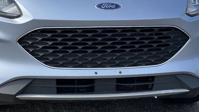 2022 Ford Escape Hybrid SE