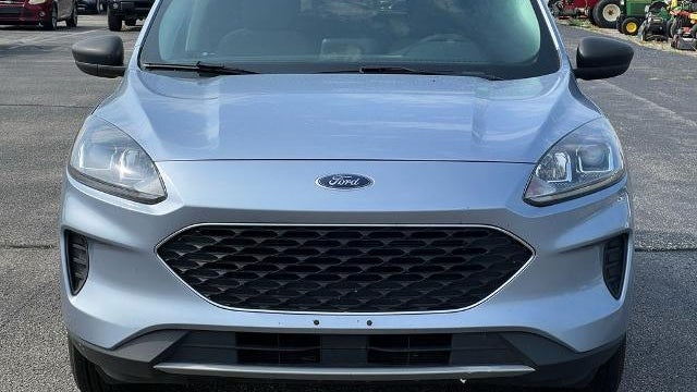 2022 Ford Escape Hybrid SE