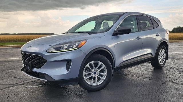 Preowned 2022 Ford Escape Hybrid SE for Sale