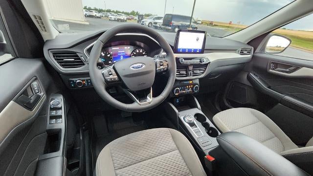 2022 Ford Escape Hybrid SE