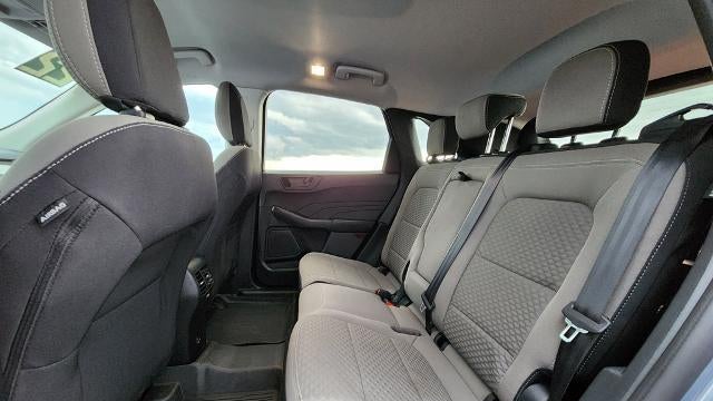 2022 Ford Escape Hybrid SE