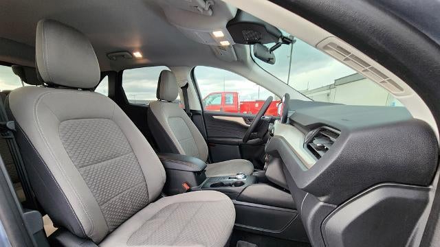 2022 Ford Escape Hybrid SE