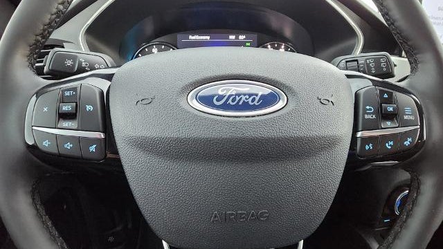 2022 Ford Escape Hybrid SE