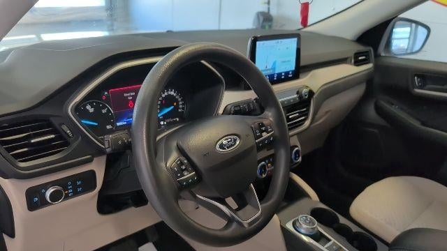 2022 Ford Escape Hybrid SE