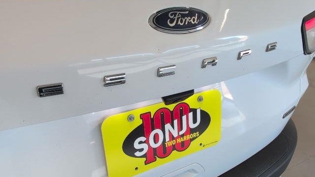 2022 Ford Escape Hybrid SE