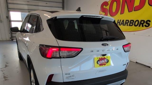 2022 Ford Escape Hybrid SE