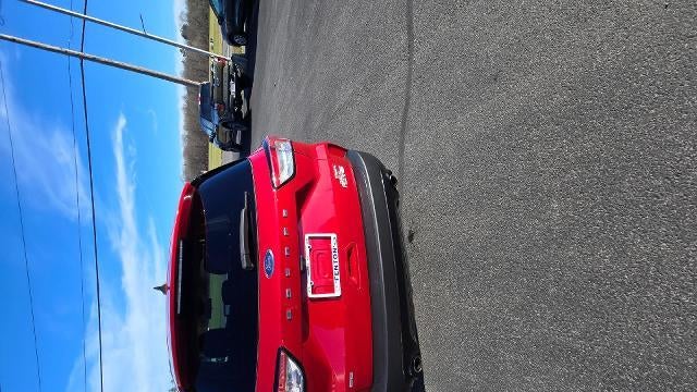 2022 Ford Escape Hybrid SE