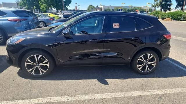 2022 Ford Escape Hybrid SE
