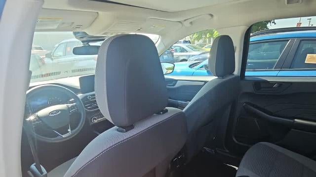 2022 Ford Escape Hybrid SE
