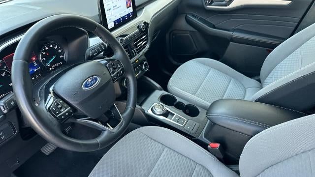 2022 Ford Escape Hybrid SE