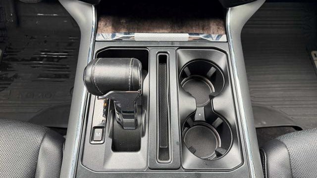 2022 Ford Escape Hybrid SE