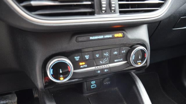 2022 Ford Escape Hybrid SE