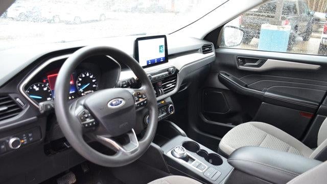 2022 Ford Escape Hybrid SE