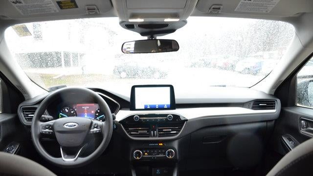 2022 Ford Escape Hybrid SE