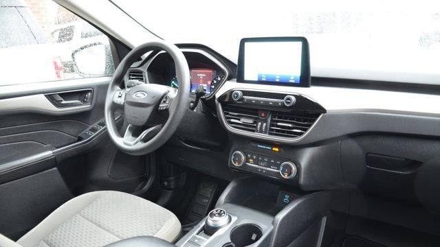 2022 Ford Escape Hybrid SE