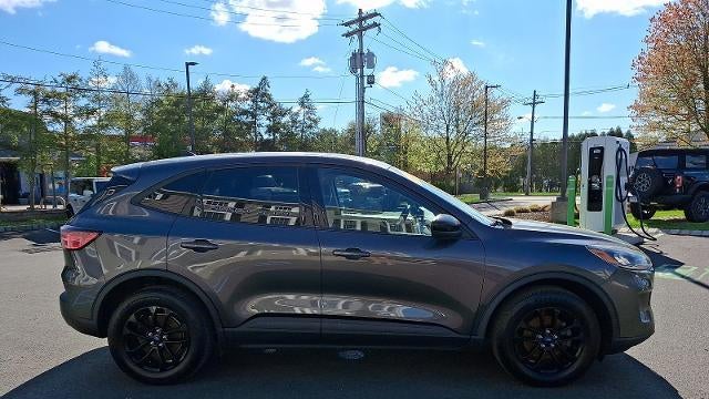 2020 Ford Escape Hybrid SE Sport