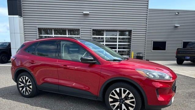 2020 Ford Escape Hybrid SE Sport