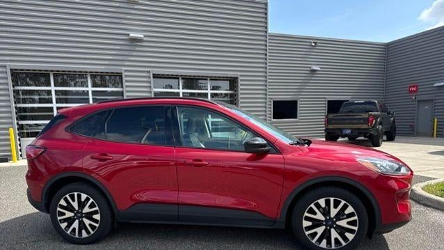 2020 Ford Escape Hybrid SE Sport