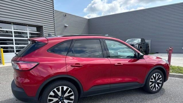2020 Ford Escape Hybrid SE Sport