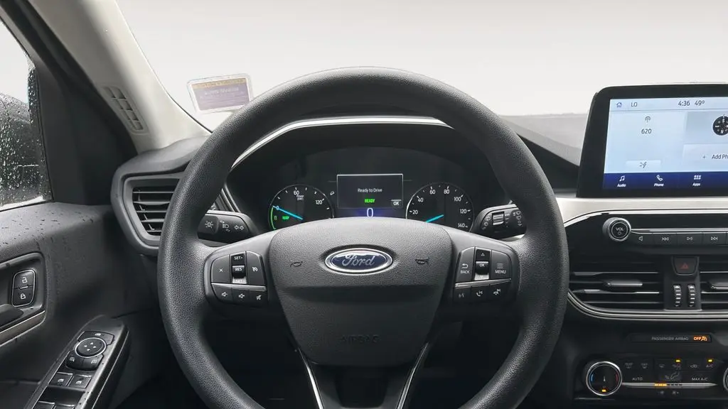 2022 Ford Escape Hybrid SE