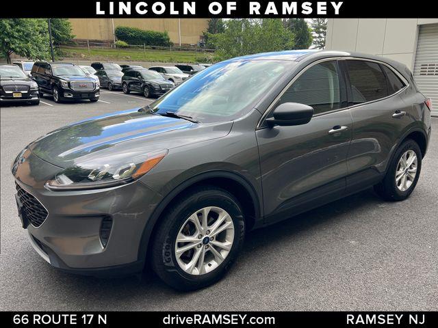 2022 Ford Escape - $22,495