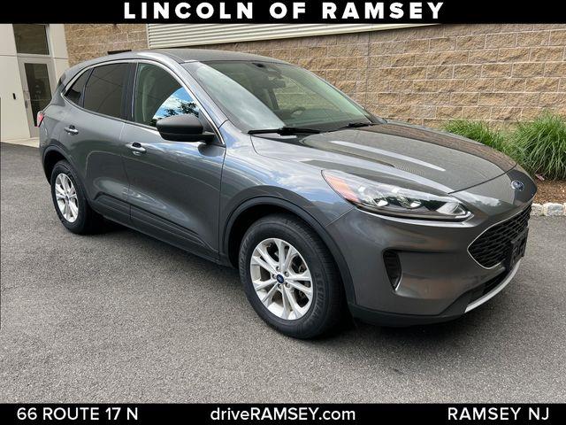 2022 Ford Escape - $22,495