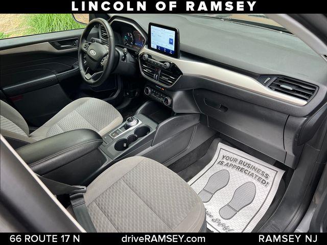 2022 Ford Escape - $22,495