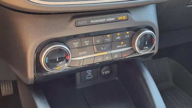 2022 Ford Escape Hybrid SEL