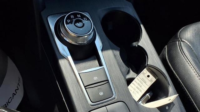2022 Ford Escape Hybrid SEL