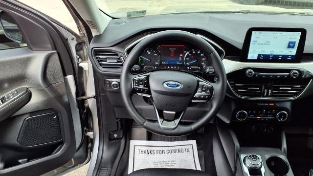 2022 Ford Escape Hybrid SEL