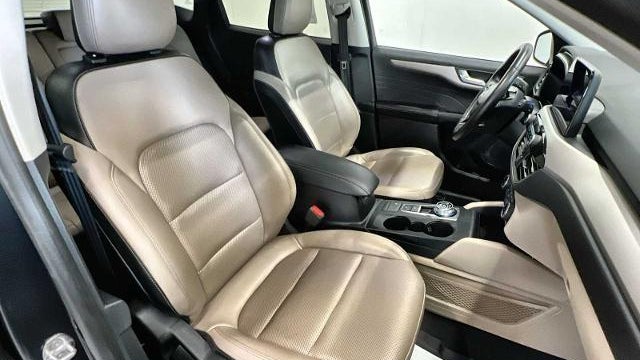 2022 Ford Escape Hybrid SEL