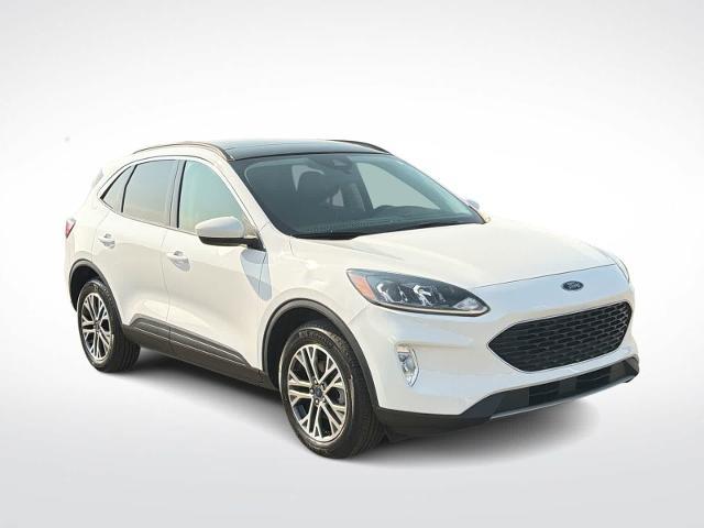 2022 Ford Escape Hybrid SEL — photo 1 of 12
