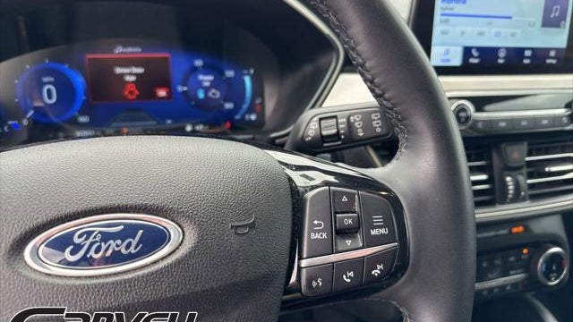 2022 Ford Escape Hybrid SEL