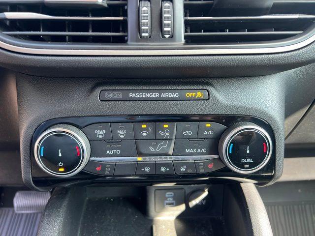 2022 Ford Escape - $19,457