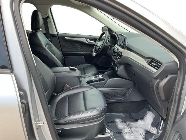 2021 Ford Escape - $20,500