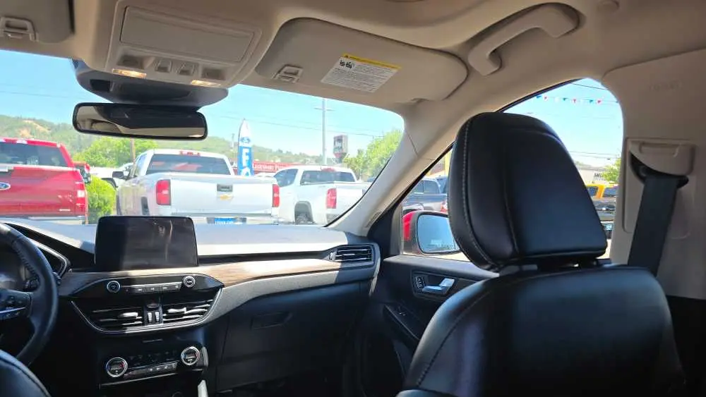 2020 Ford Escape Hybrid Titanium