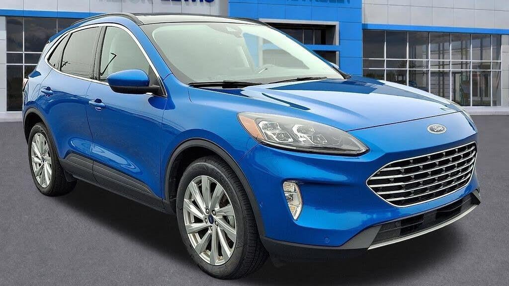 Preowned 2021 Ford Escape Hybrid Titanium for Sale