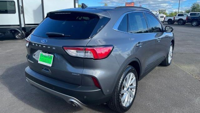 2021 Ford Escape Hybrid Titanium